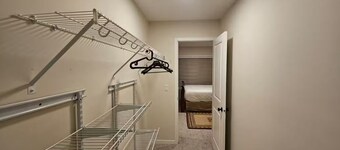 4 Bed room 3 Bathrooms home to stay in Chestermere, Alberta, Canada