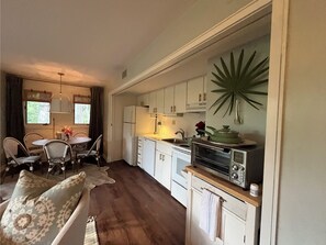 Interior - One Block Kiawah Beach Villa (Kiawah Island)
