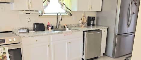 Microwave, oven, stovetop, dishwasher
