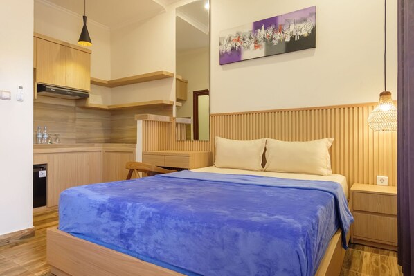 Superior Room | Free WiFi - TwoSpaces Living at Bunda Nana Residence, Gianyar (Gianyar)