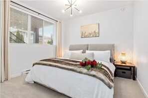 2 Schlafzimmer, Bügeleisen/Bügelbrett, Internetzugang, Bettwäsche