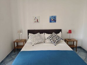 2 bedrooms, in-room safe, iron/ironing board, travel cot