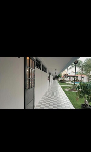 Charming 2-bedroom apartment in sunny Rincón with AC