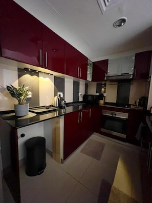 Microwave, oven, stovetop, dishwasher
