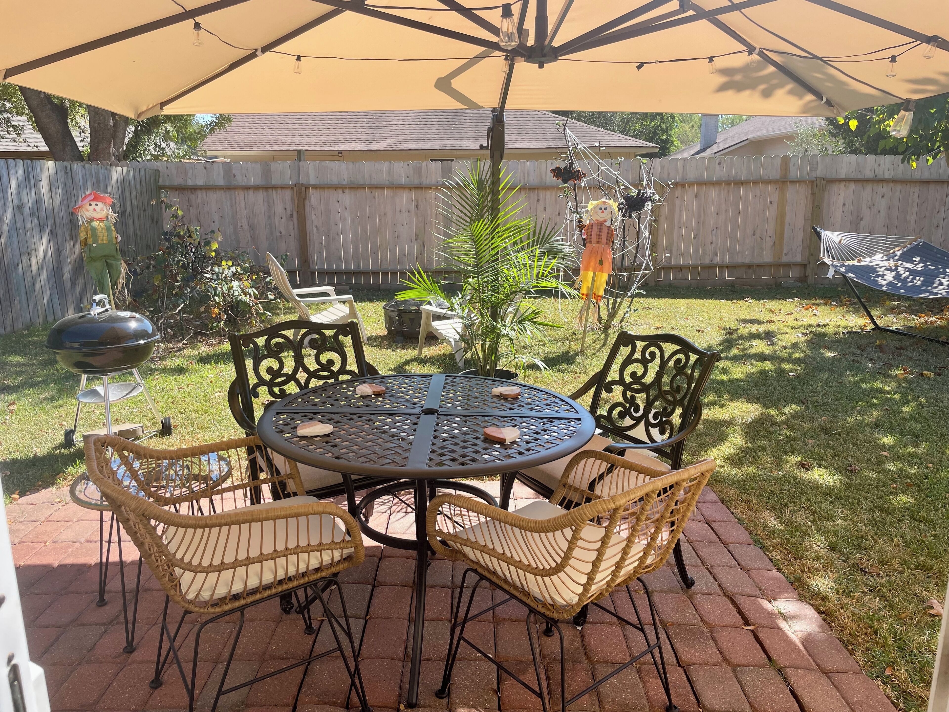 屋外ダイニングエリア