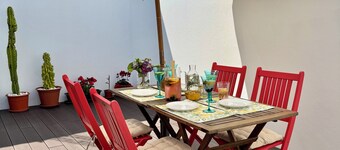 Cozy house perfect for families in the center of the island