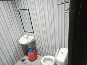 Ducha, toallas, jabón