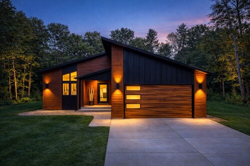 Modern Pines | Hot Tub · Theater · Arcades · Luxe