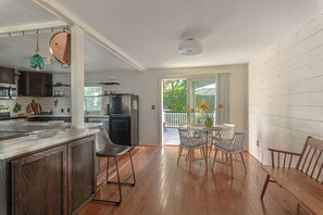 Fogão, lava-louças