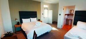 Comfort Double or Twin Room, Balcony, Bay View | Free WiFi