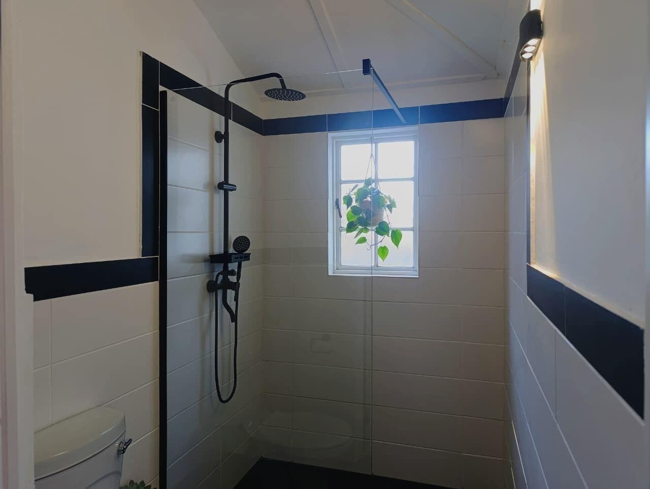 Comfort Double or Twin Room | Bathroom