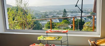 Guinea Fowl Lodge