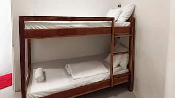 Deluxe Bungalow, Balcony, Partial Sea View | Free WiFi