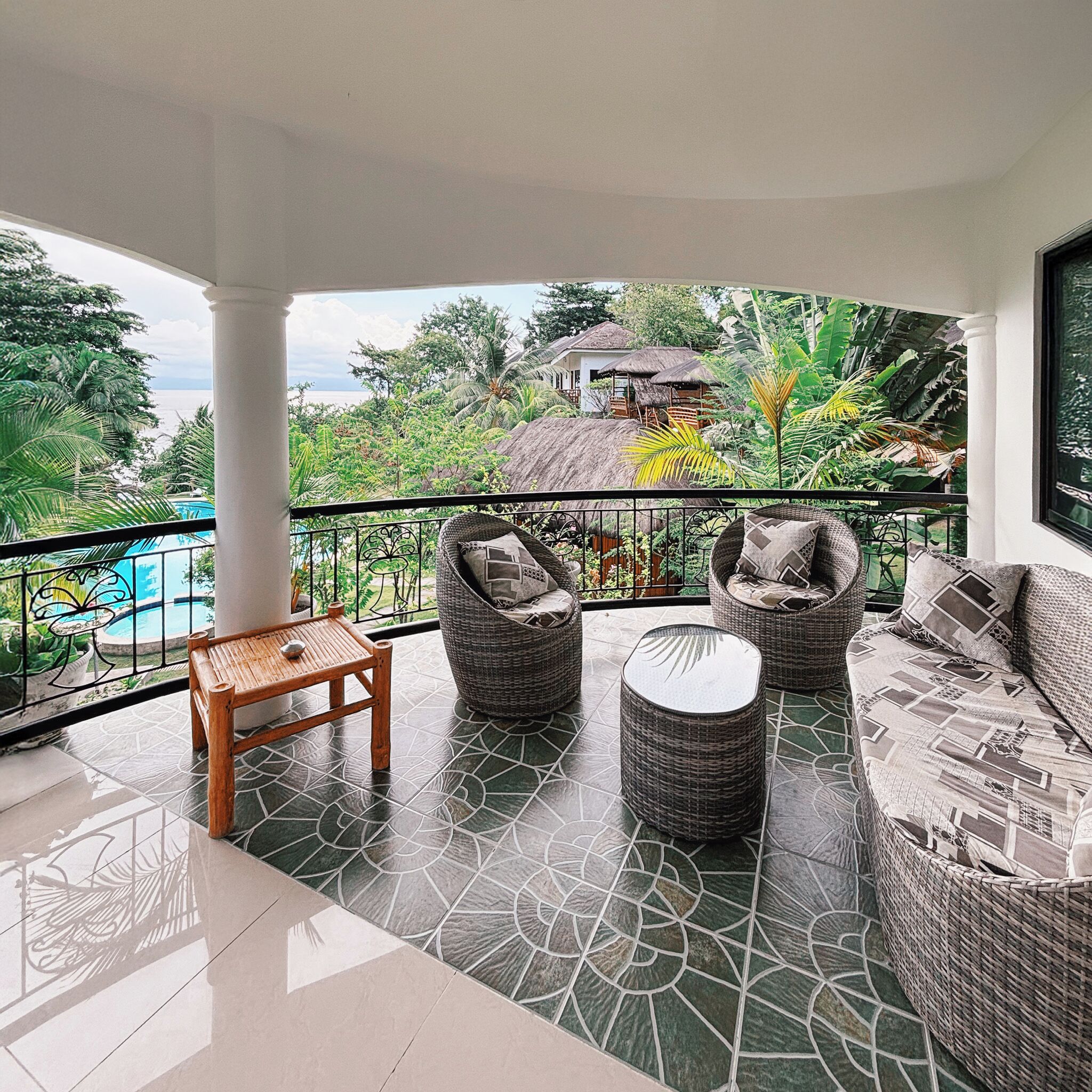 Deluxe Bungalow, Balcony, Partial Sea View | Terrace/patio