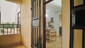 Unclassified image, 5 of 9, button - Bluezone Residence (Arusha)