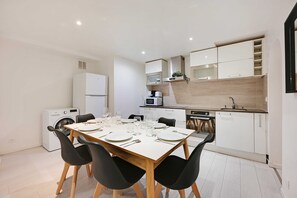 Apartment | Dining - Spacious Apartment - 2br/4p- Le Kremlin-bicetre (Le Kremlin-Bicetre)