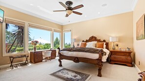 4 Schlafzimmer, Schreibtisch, Bügeleisen/Bügelbrett, kostenloses WLAN