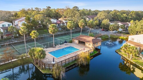 3-bedroom condo in gorgeous Fernandina Beach