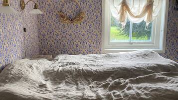 3 makuuhuonetta, silitysrauta/-lauta, Wi-Fi, vuodevaatteet