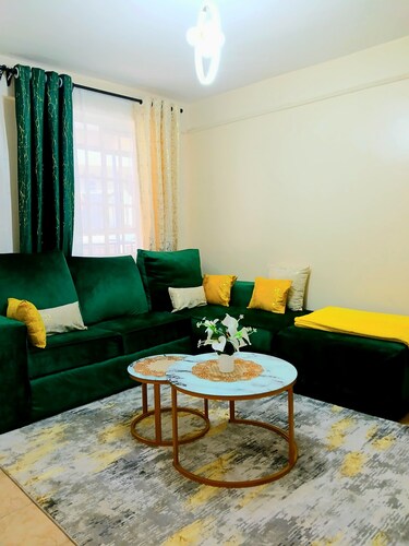 Cosy Homes II. Luxe stay near CBD with City view.