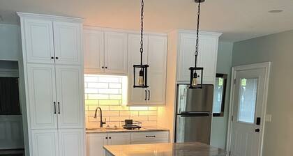 Waterfront Retreat-Dock, Fishing & More!