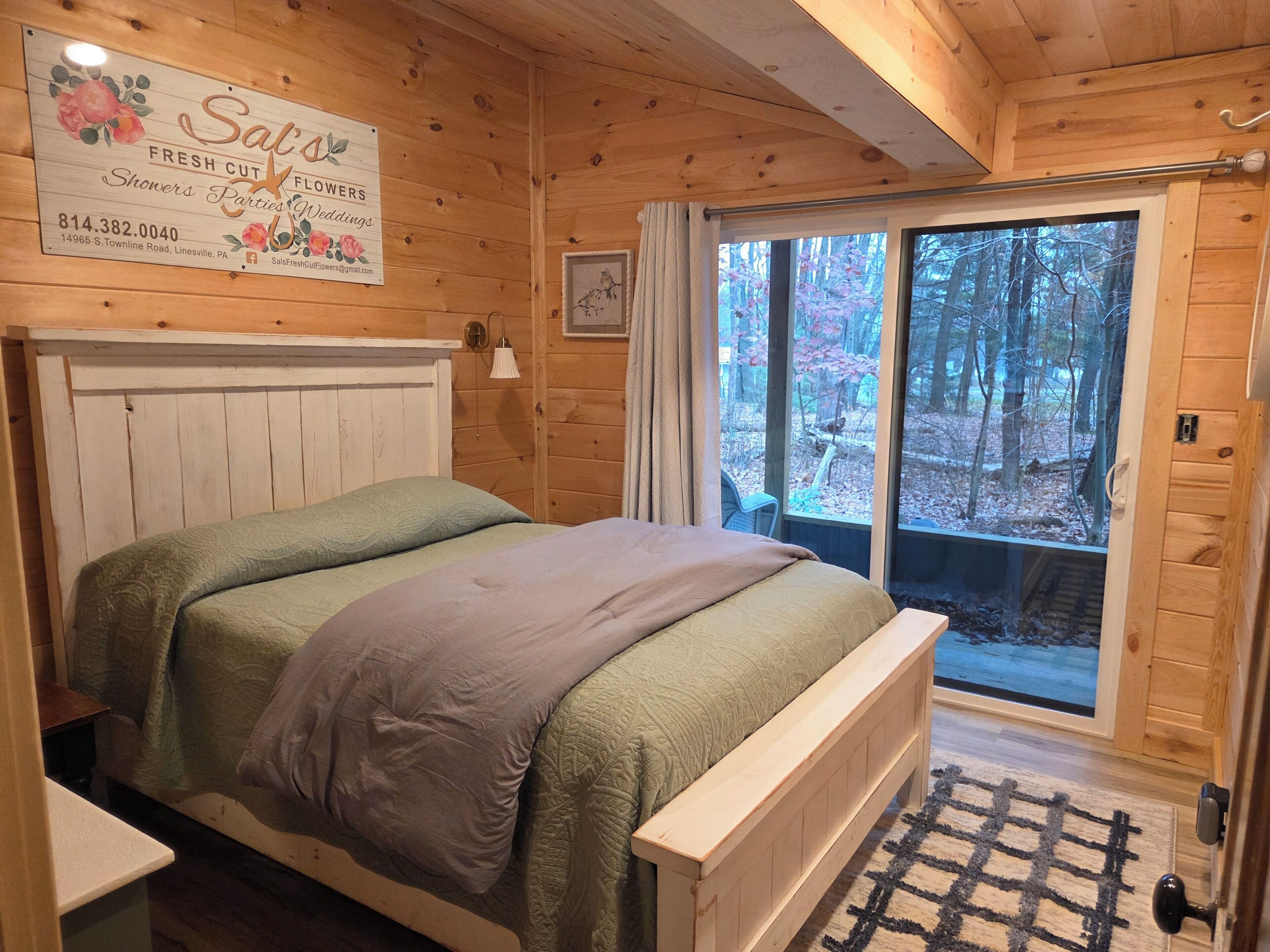 2 soverom, skrivebord, wi-fi (inkludert) og sengetøy