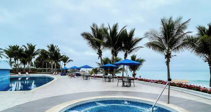 La Vie Es Belle Beach House