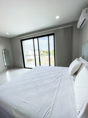 5 makuuhuonetta, silitysrauta/-lauta, Wi-Fi, vuodevaatteet