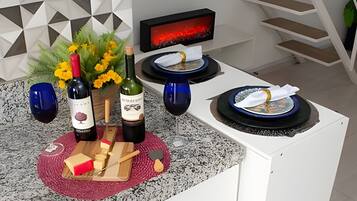 Classic Apartment | Dining