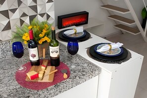 Classic Apartment | Dining