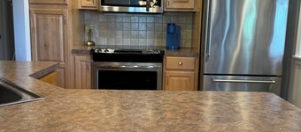 Stones Throw - Seaport 2Min walk