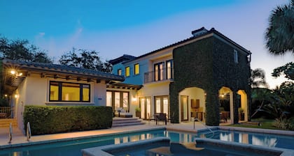 Casa del Sol is a refined retreat near the Galleria Mall, beach, & restaurants