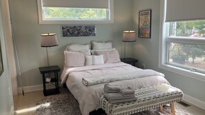 1 bedroom, internet, bed sheets