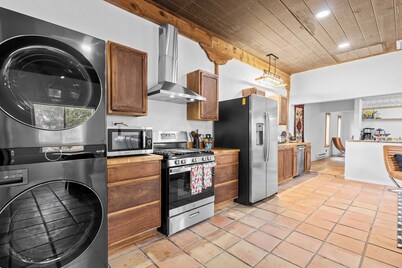 Bosque "Abeyta" House