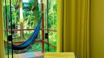 Design Apartment | Desk, blackout drapes, iron/ironing board, free WiFi