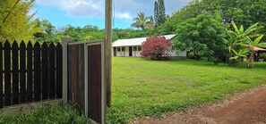 Exterior - Hare Kivi (Hanga Roa)