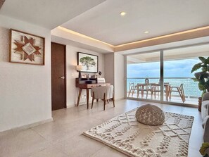 Interior - Harbor 7011 by Moikkarentals (Puerto Vallarta)