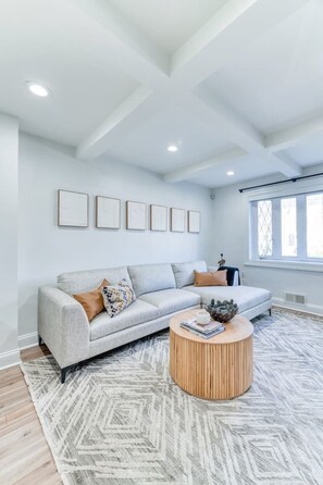 TV, fireplace, books, offices