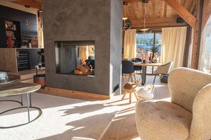 تلفزيون، مدفأة