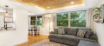 The Forest Escape: a newly renovated basement apartment nestled in the woods