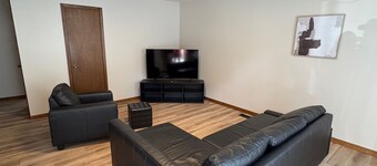 Fabulous 2-bedroom house in Manhattan. Walkable to KSU.