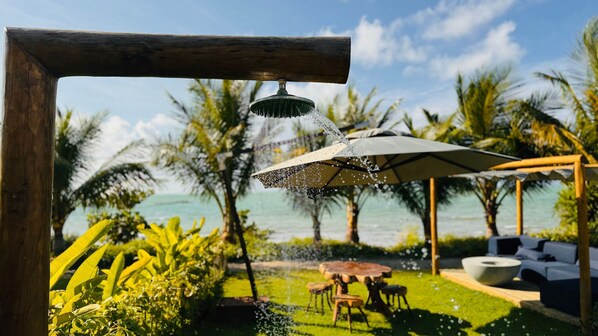 Villa | Outdoor dining - MHV Milagres - Casa OKA 37 (Passo de Camaragibe)