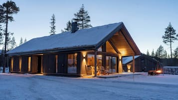 House, 4 Bedrooms, Terrace, Mountain View | Exterior