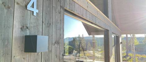 House, 4 Bedrooms, Terrace, Mountain View | Outdoor dining