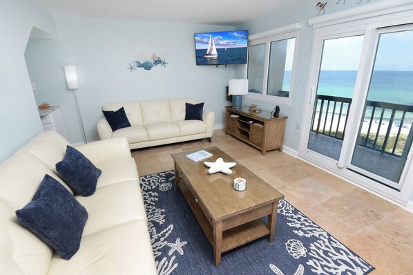 Smart TV - Stylish 2-Story Beachfront Condo with Gulf & Lake Views – Fully Renovated 2025 (Panama City Beach)