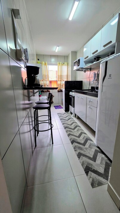 DuDri couple, 2 bedrooms with ensuite and split air conditioning, garage, 500 MB Wi-Fi!