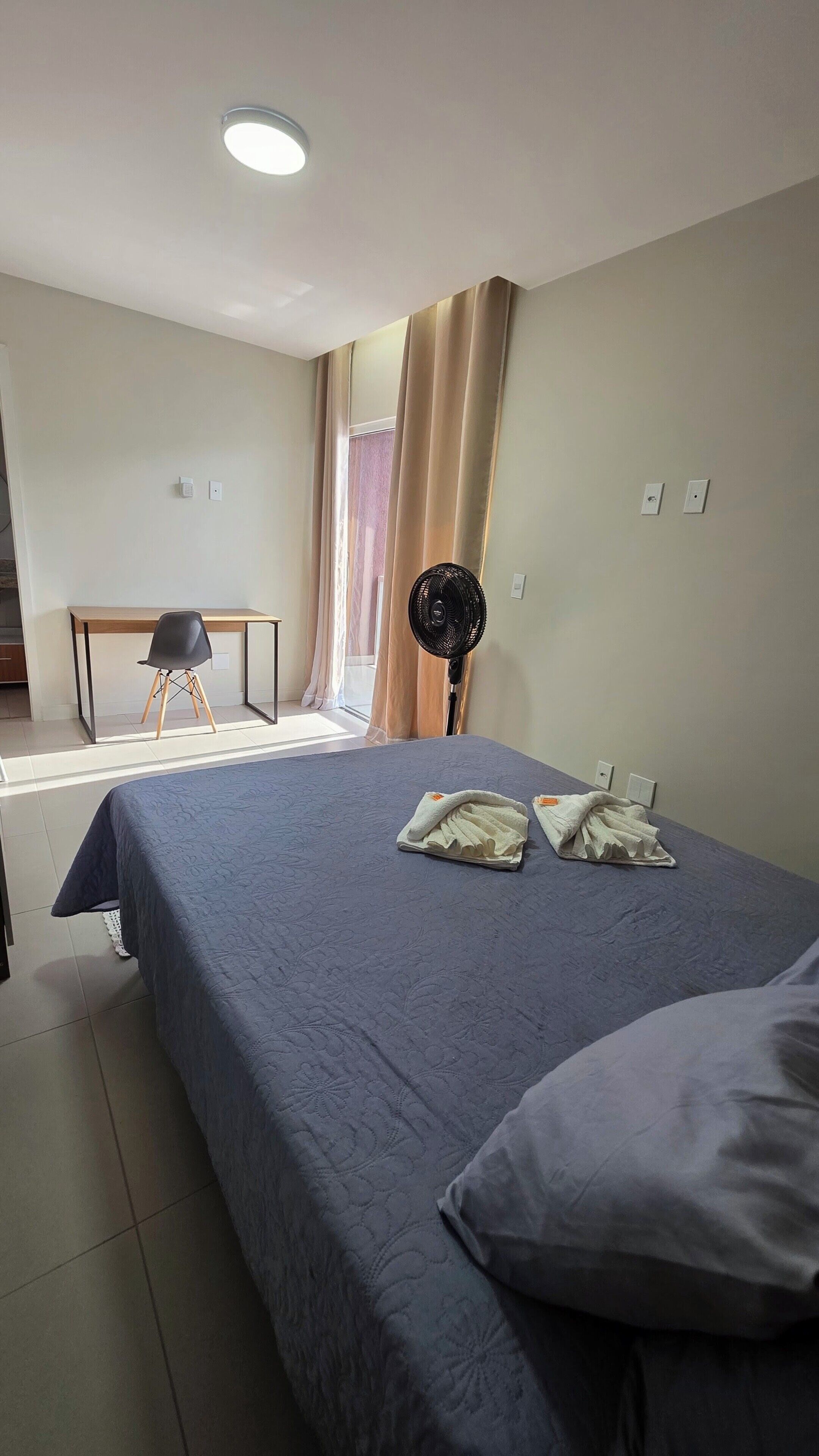 2 camere, ferro/asse da stiro, Wi-Fi gratuito, lenzuola