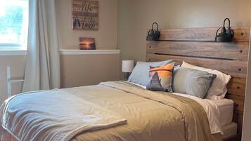 5 makuuhuonetta, silitysrauta/-lauta, Wi-Fi, vuodevaatteet