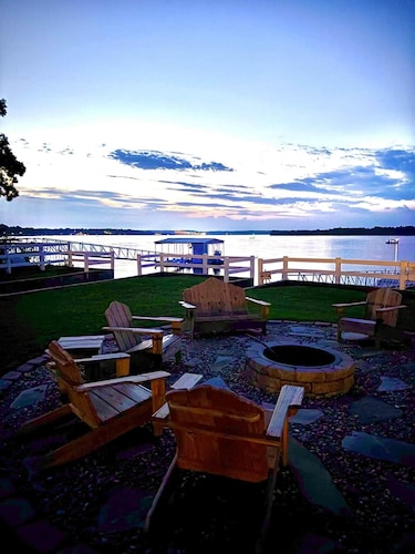 Lakefront Luxury | 5BR with Private Dock