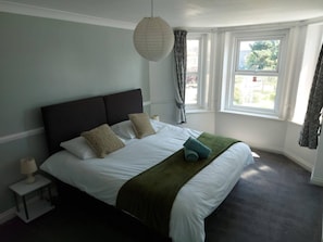 Apartment | 2 bedrooms - in Bournemouth With 2 Bedrooms and 1 Bathrooms (Bournemouth)
